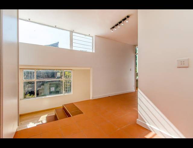 1 BEDROOM APARTMENT FOR SALE IN THE GARDENS